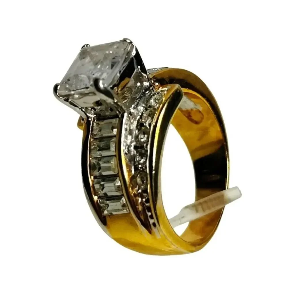 Gold Plated Ring Size 8 Baguette‎ Princess Cut Cubic Zirconia Stones Vtg Jewelry